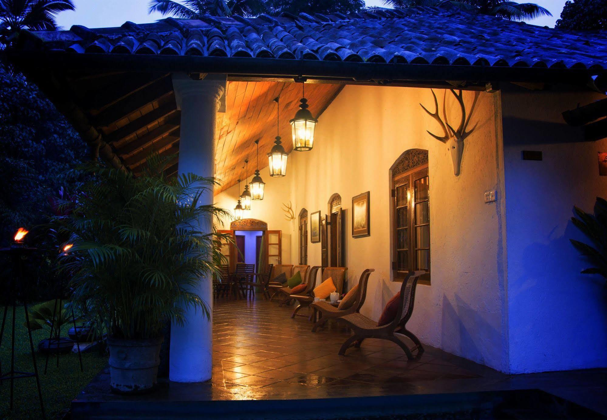 Athulya Villas Kandy Exterior foto